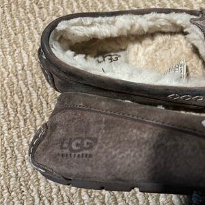 UGG Australia slippers in great condition